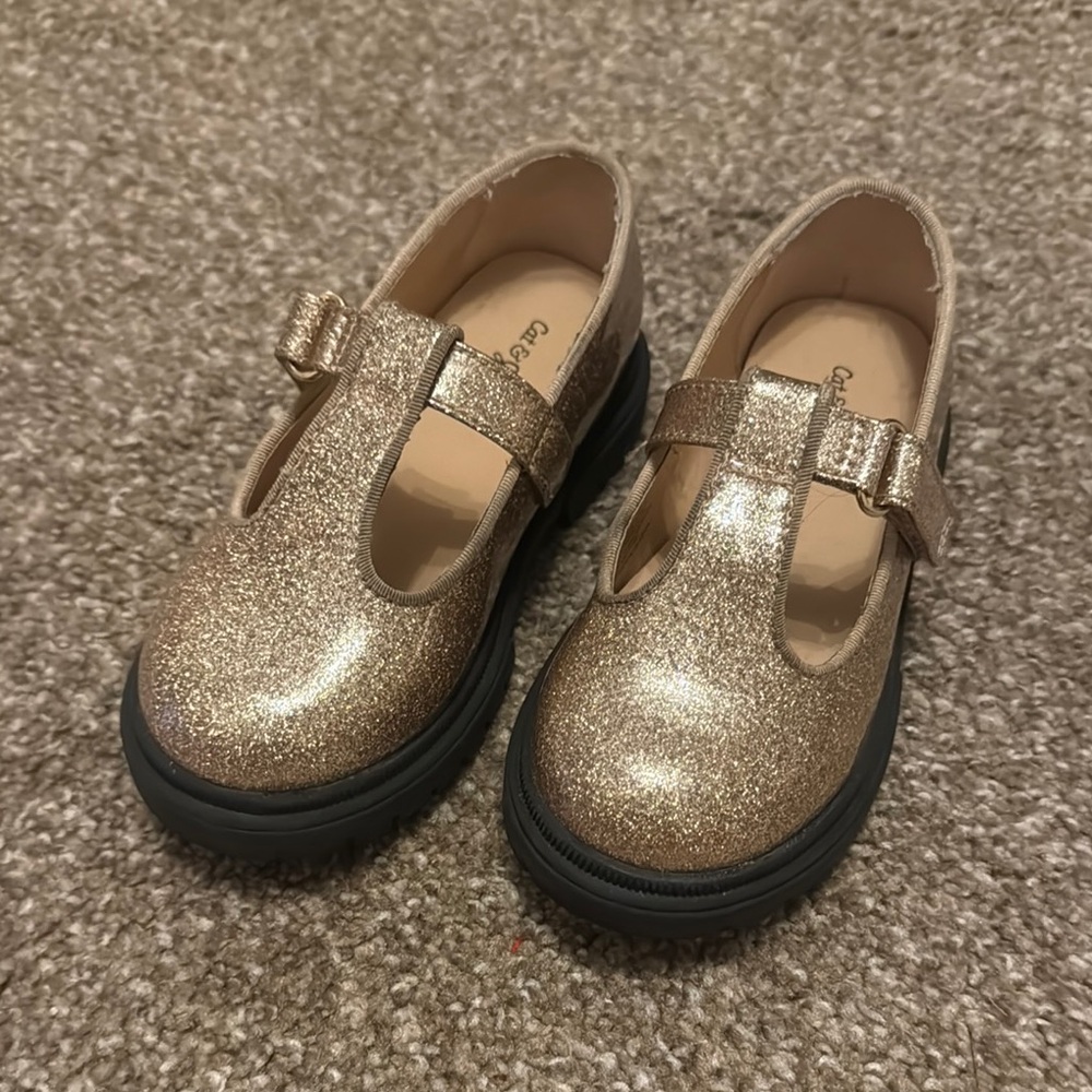 Gold Glitter Kids Shoes - 9 toddler